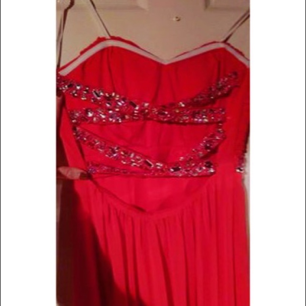 Formal Dress - Picture 3 of 3